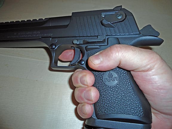 Gun Review: Magnum Research IWI Desert Eagle Mark XIX .50AE - The