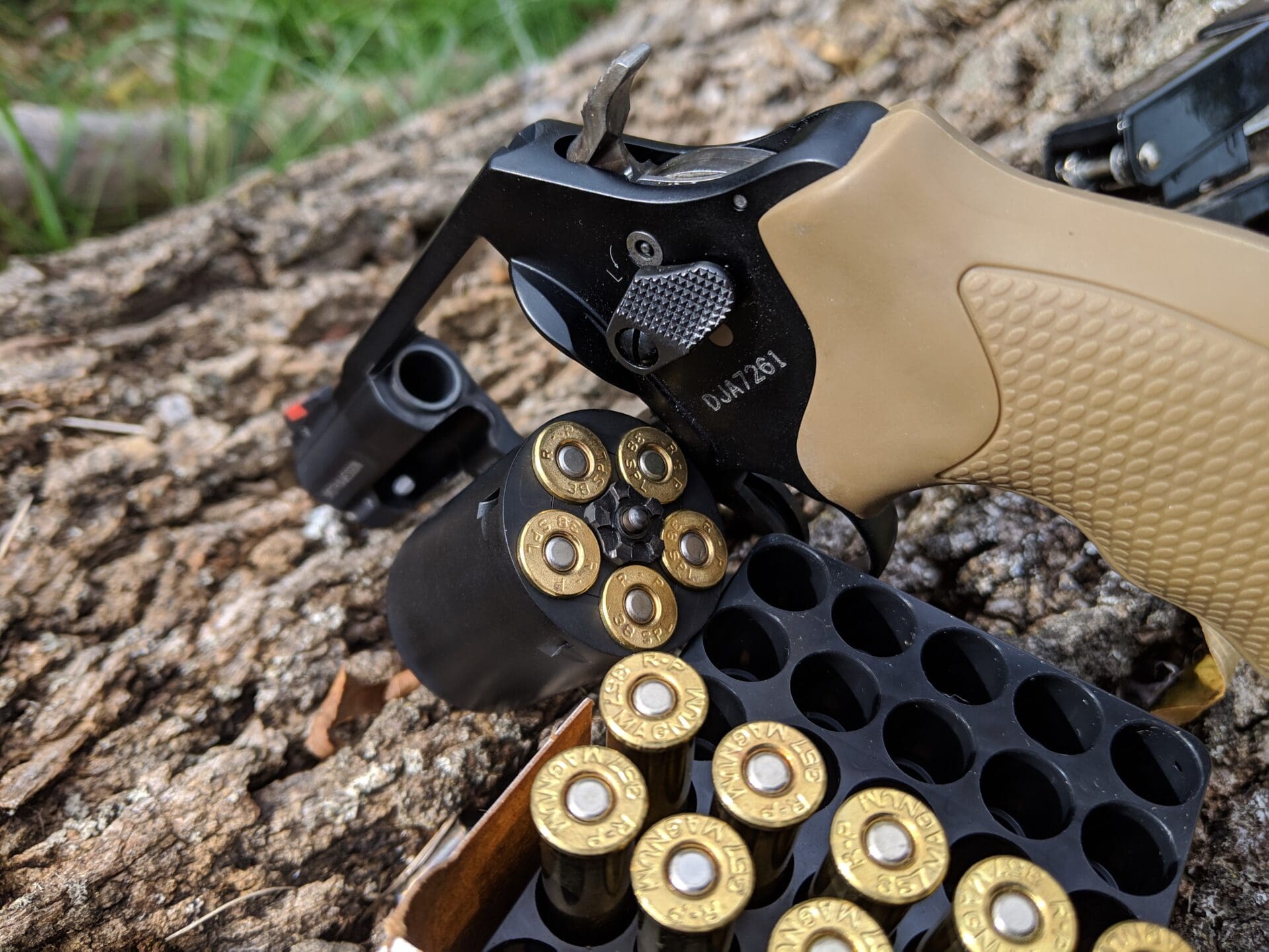 Gun Review: Smith & Wesson Model 360 .357/.38 S&W J-Frame